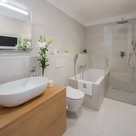 Bed and Breakfast Belvedere Luxury - Breathtaking View 4*